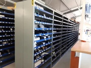 Magazijn en winkelstellingen Kooijker van Dieren Laag Zuthem