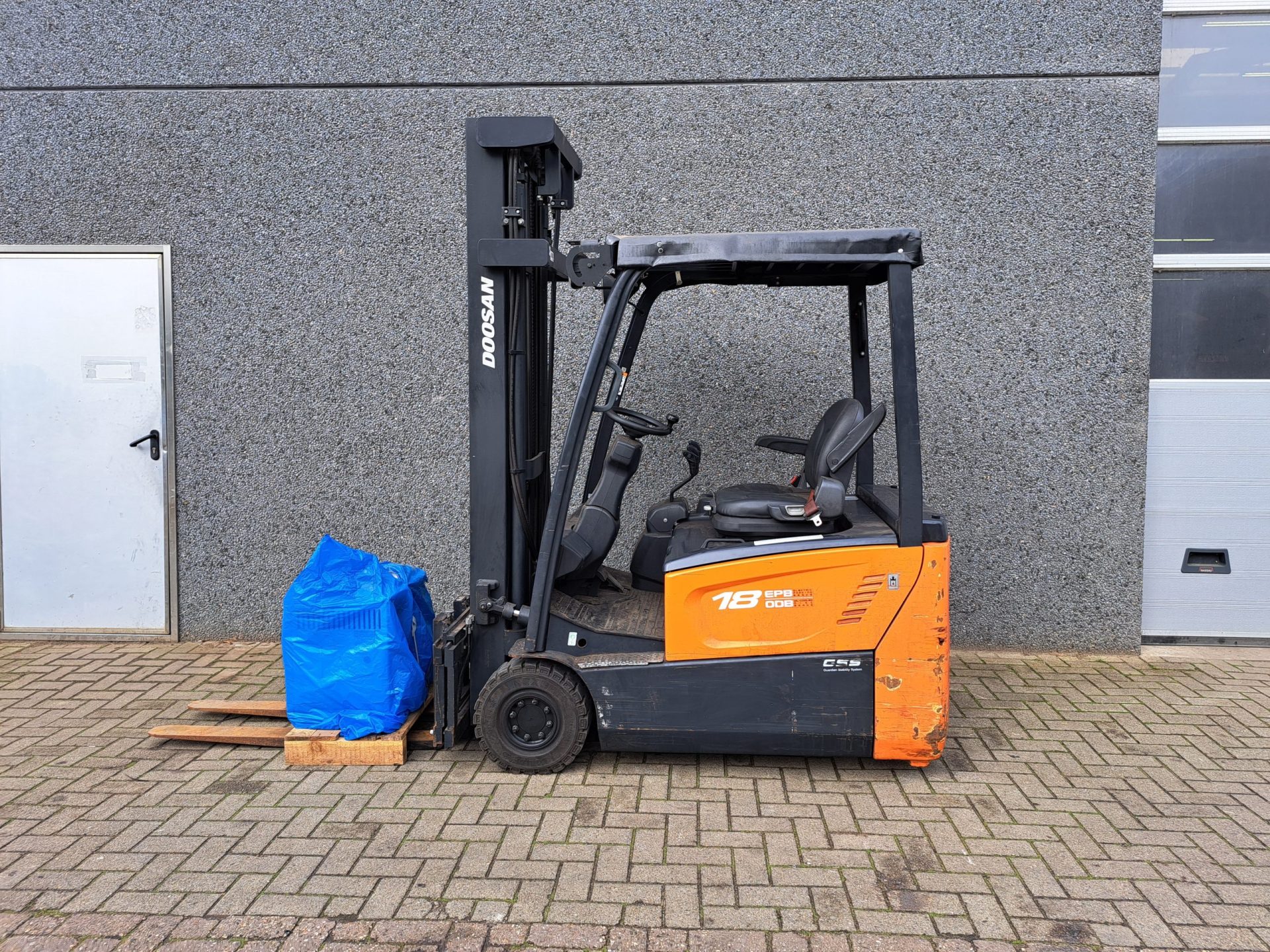Doosan B18T-7 elektrische heftruck 1.800 kg – foto 1 van 7