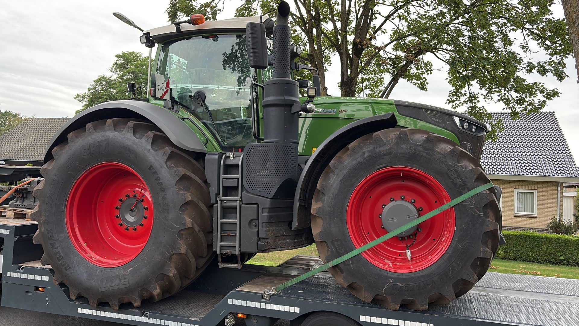 Transport van een landbouwmachine