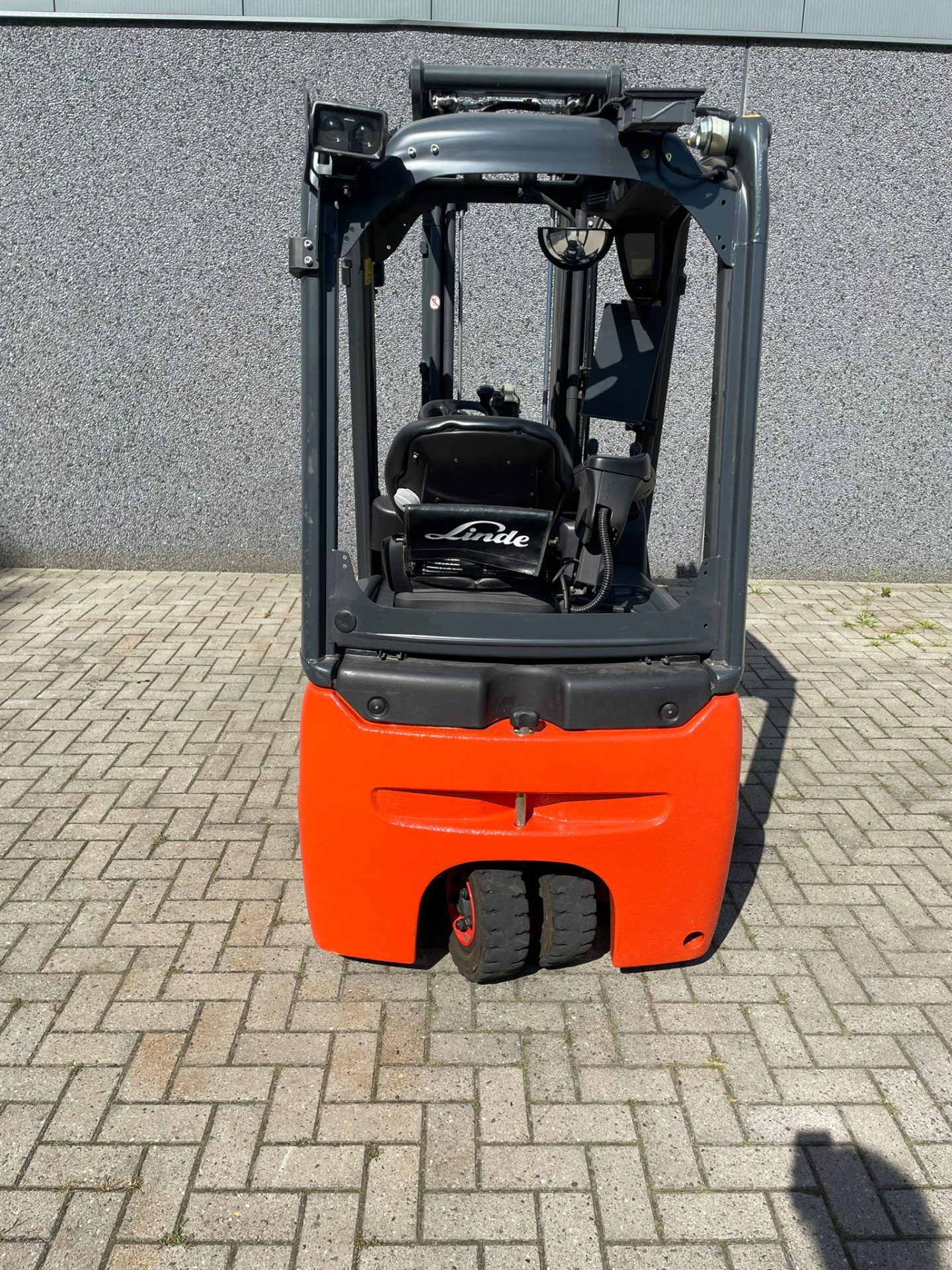 Linde E16C-02 elektrische heftruck 1.600 kg – foto 8 van 10