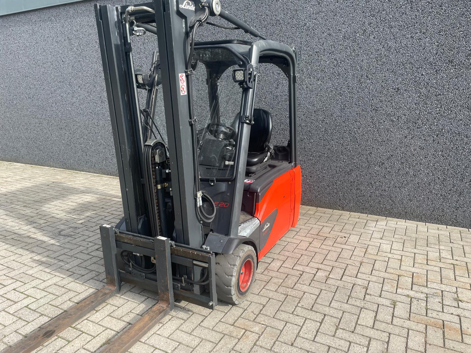 Linde E20L-02 elektrische heftruck 2.000 kg – foto 11 van 13