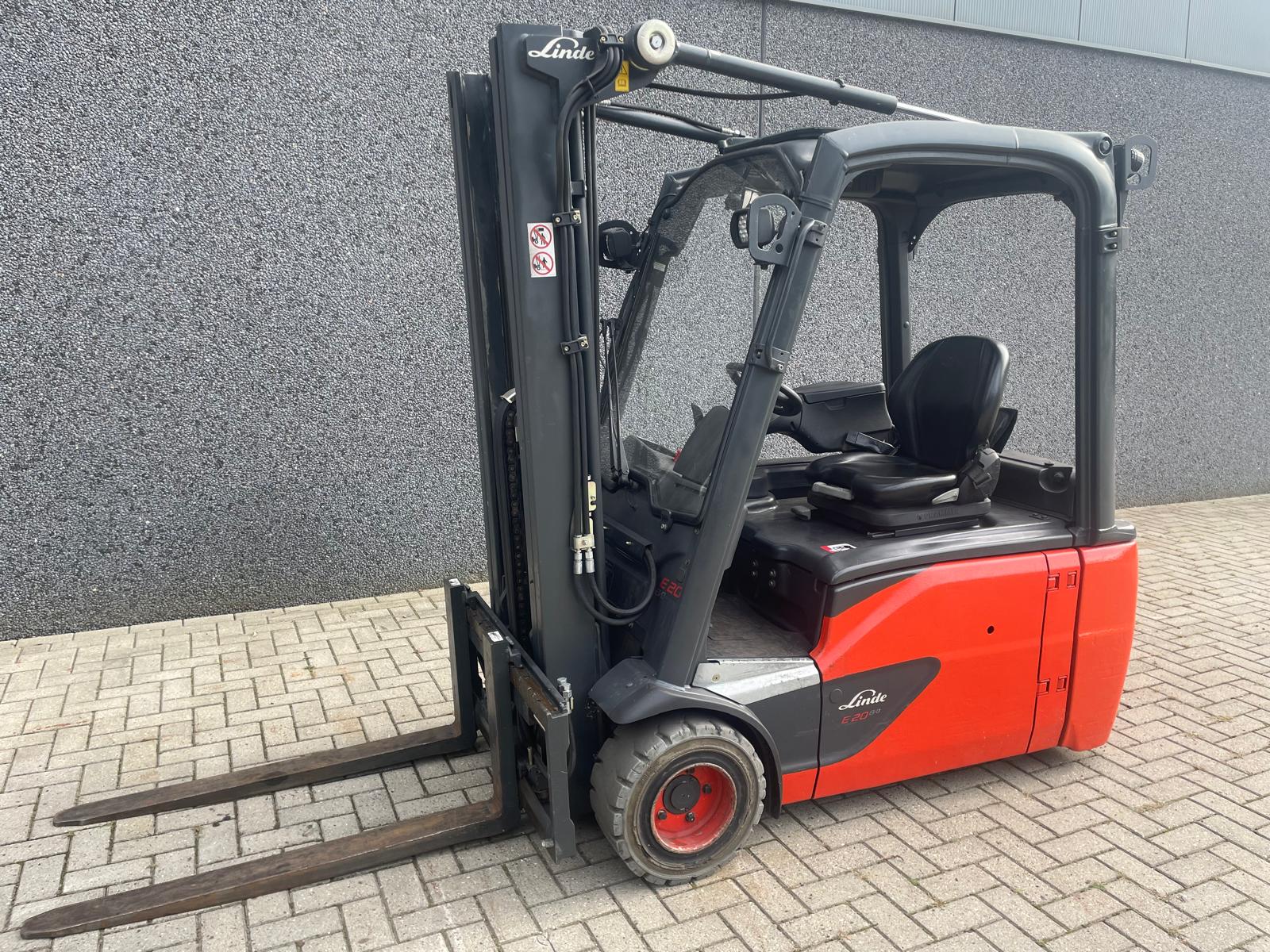 Linde E20L-02 elektrische heftruck 2.000 kg – foto 4 van 13
