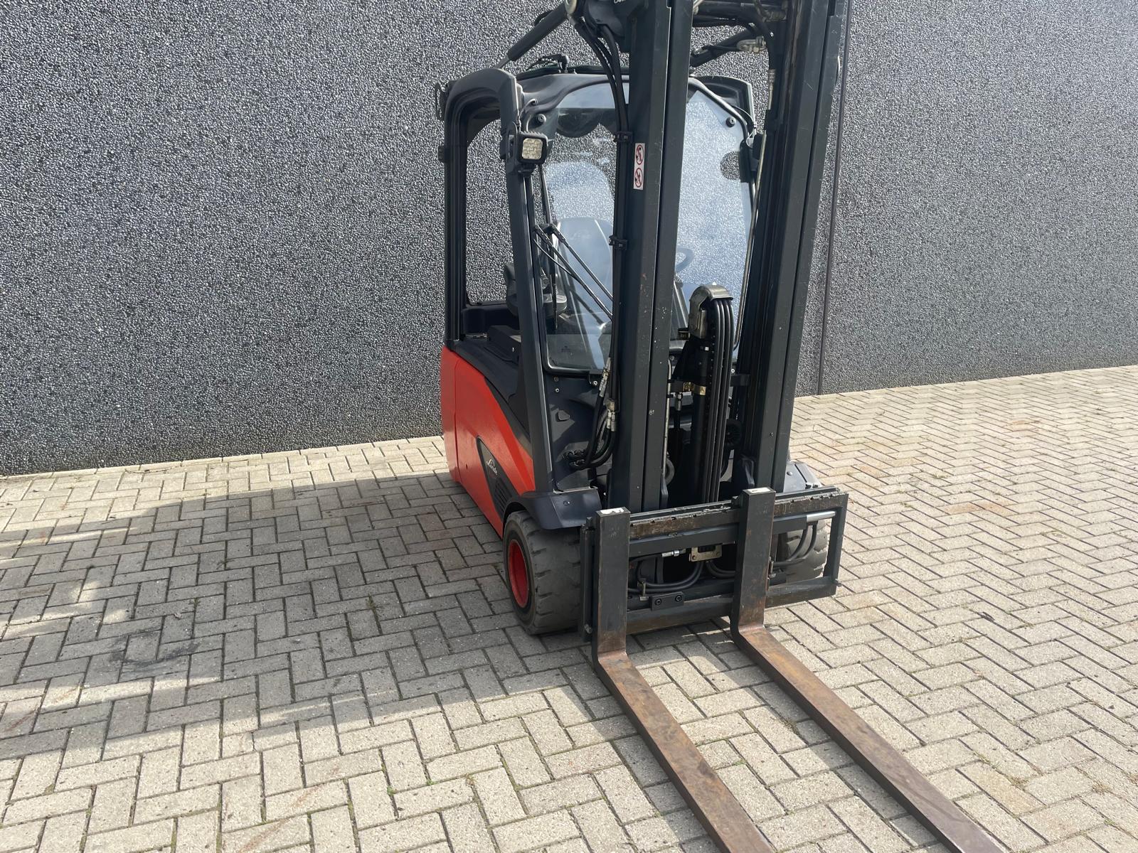 Linde E20L-02 elektrische heftruck 2.000 kg – foto 8 van 13