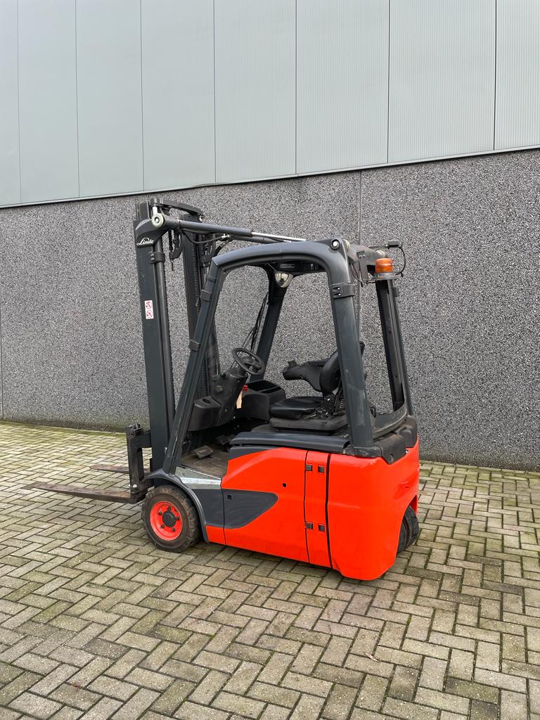 Linde E15-02 elektrische heftruck 1.500 kg uit 2019 – foto 5 van 7