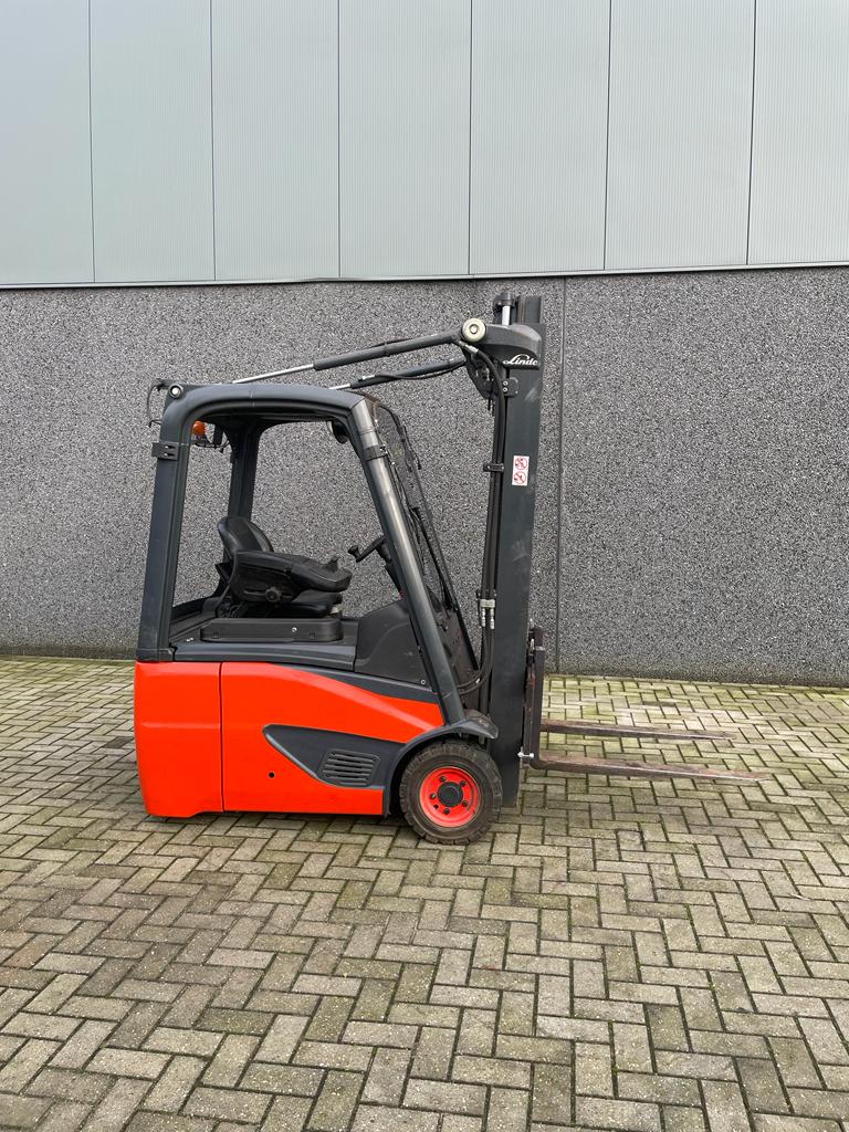 Linde E15-02 elektrische heftruck 1.500 kg uit 2019 – foto 6 van 7