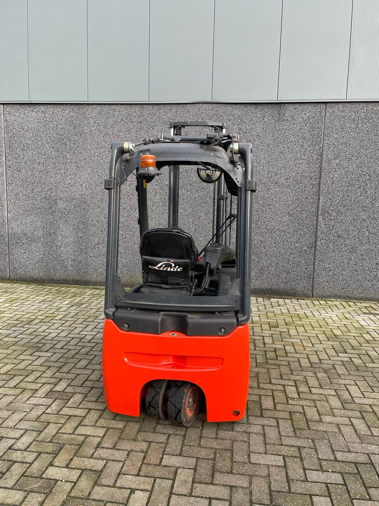 Linde E15-02 elektrische heftruck 1.500 kg uit 2019 – foto 3 van 7