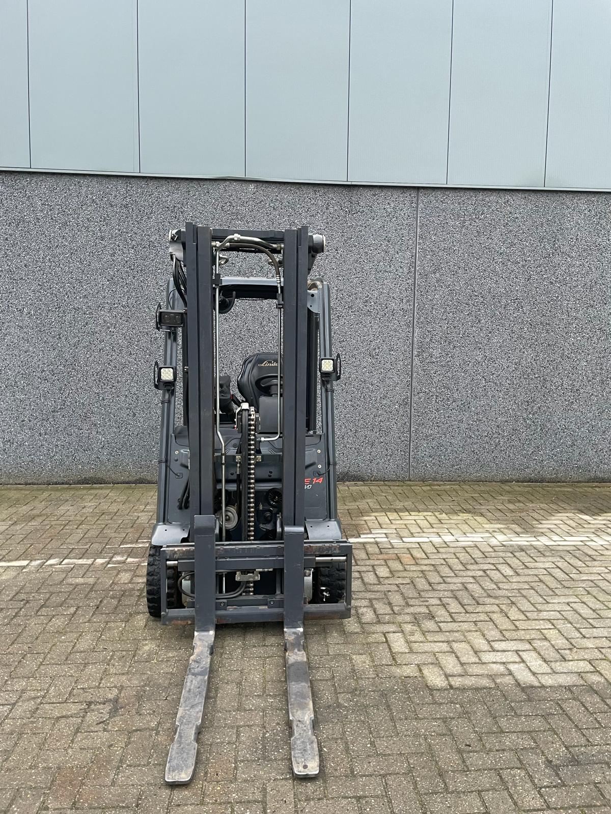 Linde E14 elektrische heftruck 1.400 kg – foto 8 van 9