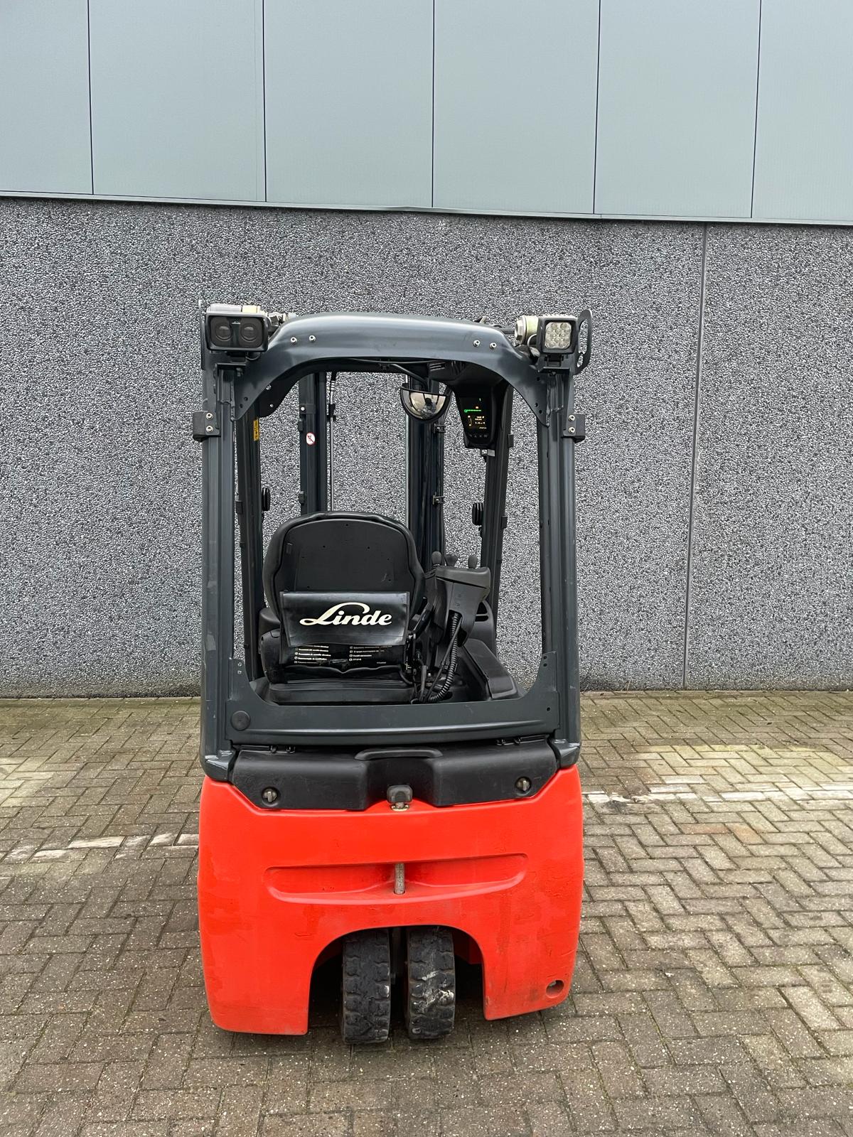 Linde E14 elektrische heftruck 1.400 kg – foto 2 van 9