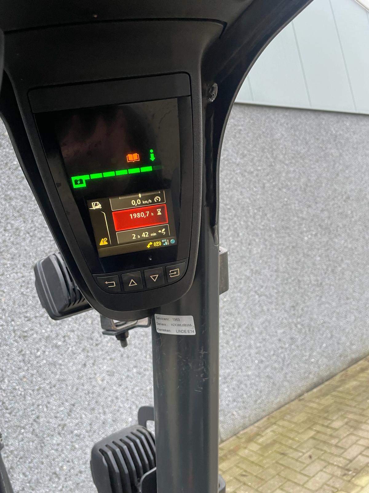 Linde E14 elektrische heftruck 1.400 kg – foto 3 van 9