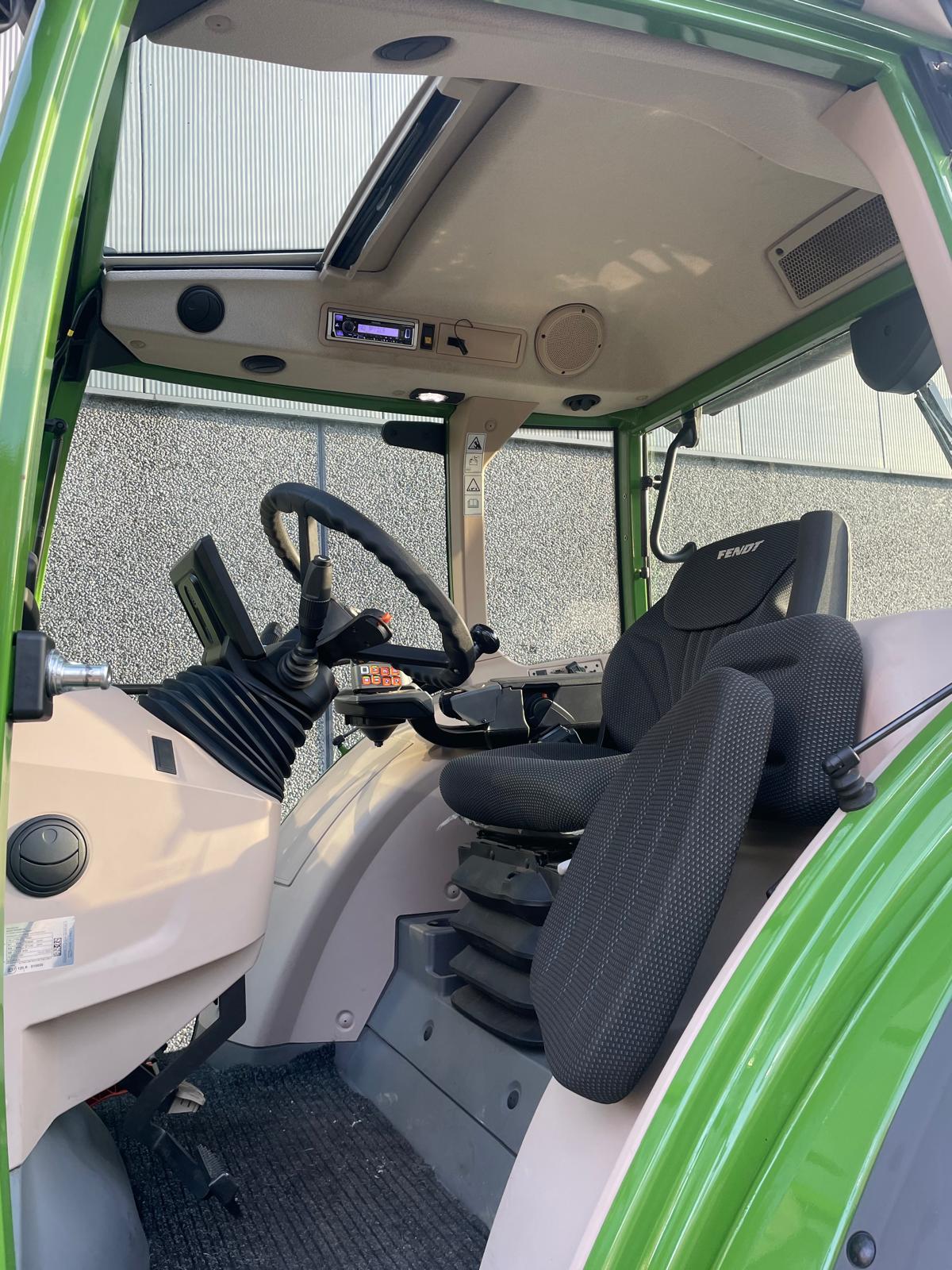 Fendt 211 S Vario Gen3 tractor – foto 3 van 11