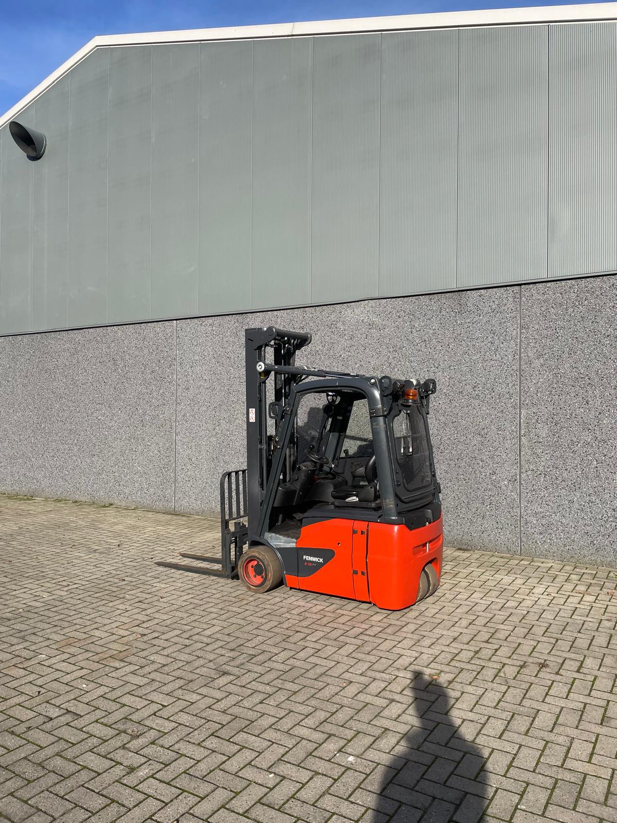 Linde E15-02 elektrische heftruck 1.500 kg – foto 3 van 9