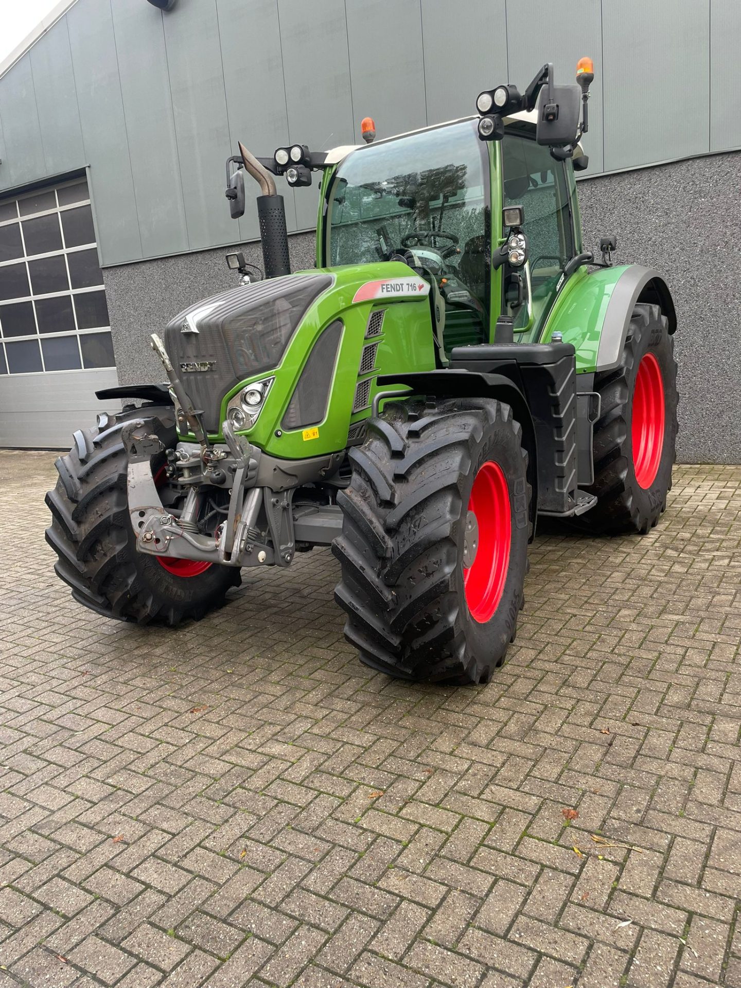Fendt 716 S4 Profi tractor – foto 8 van 9