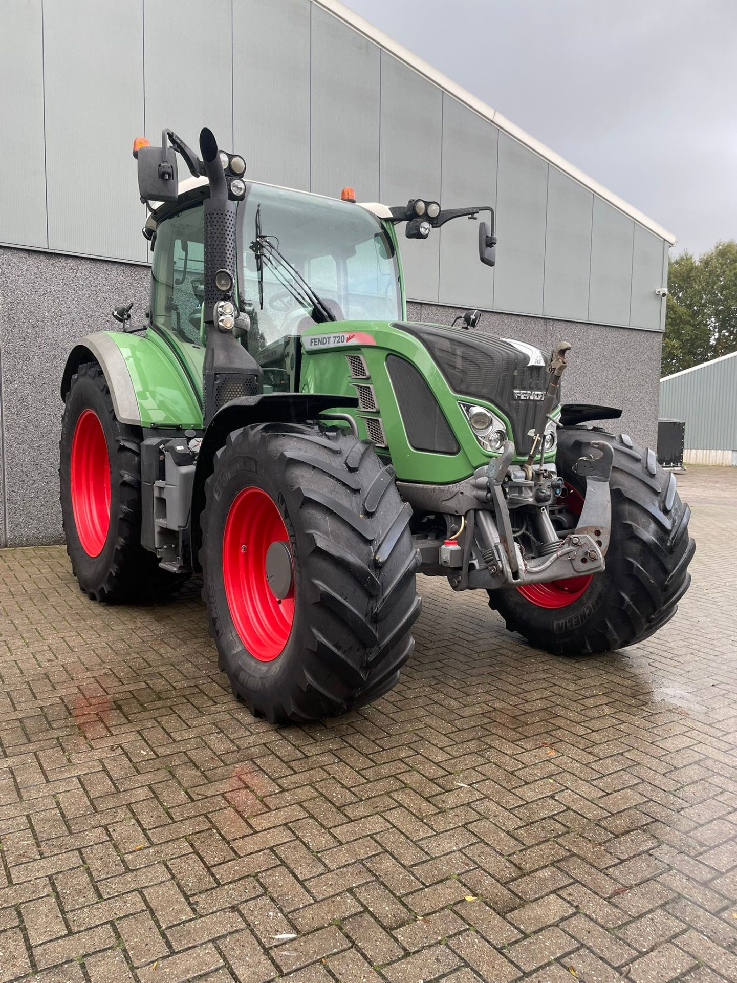Fendt 720 SCR Profi tractor – foto 9 van 11