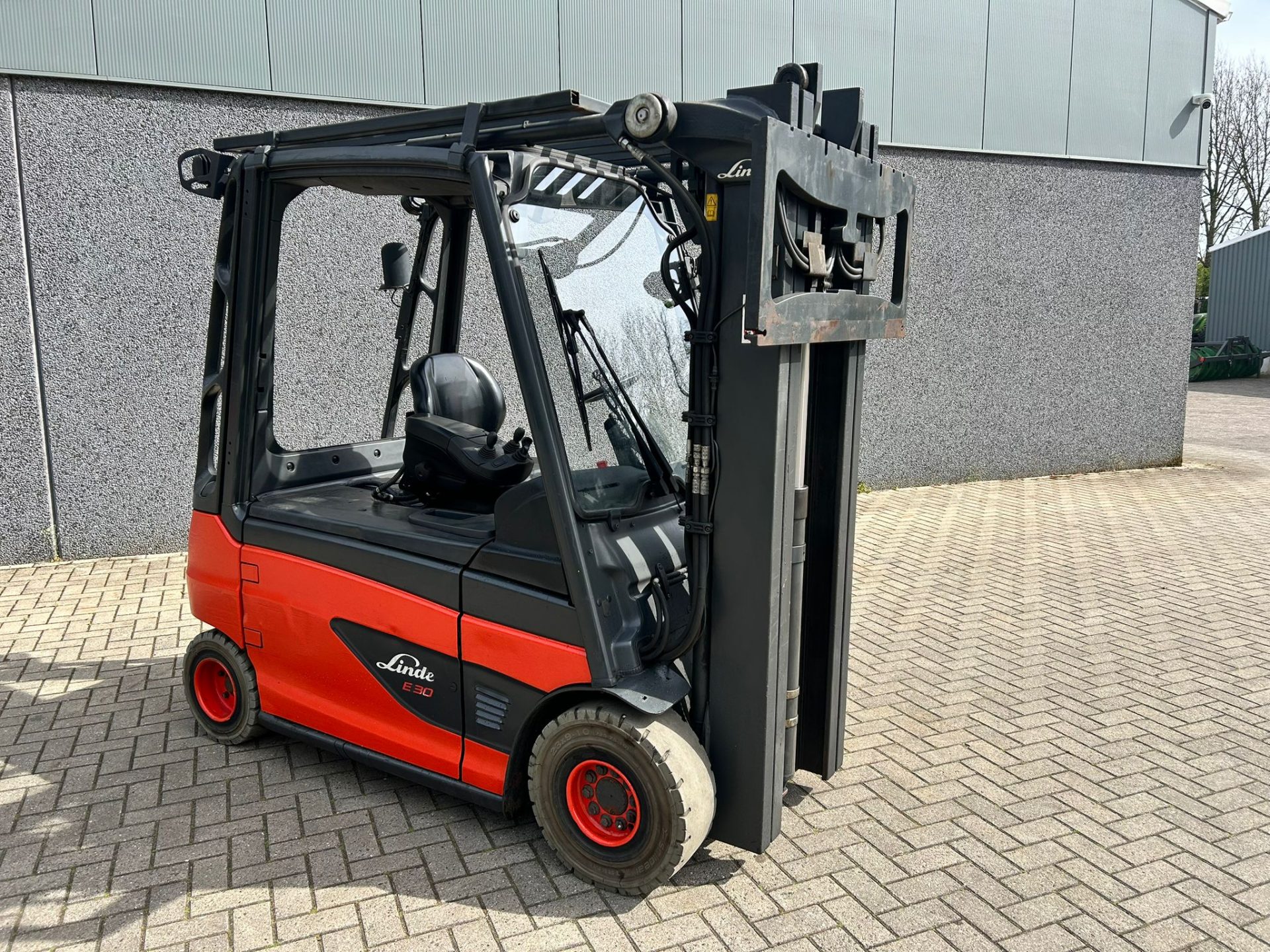 Linde E30 L elektrische heftruck 3.000 kg uit 2016 – foto 5 van 9