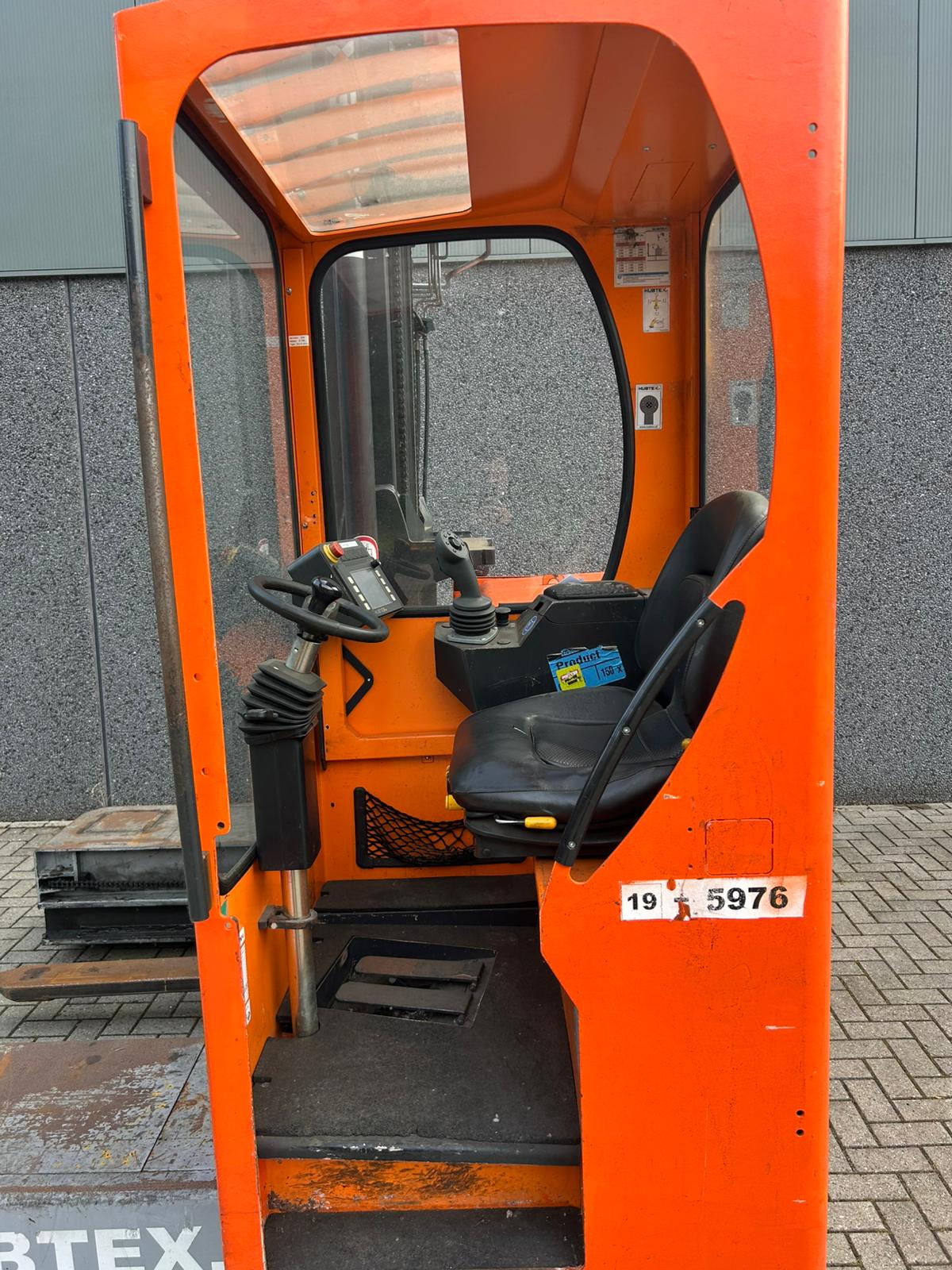 Hubtex MQ 30 serie 2121-EL meerwegheftruck – foto 3 van 10