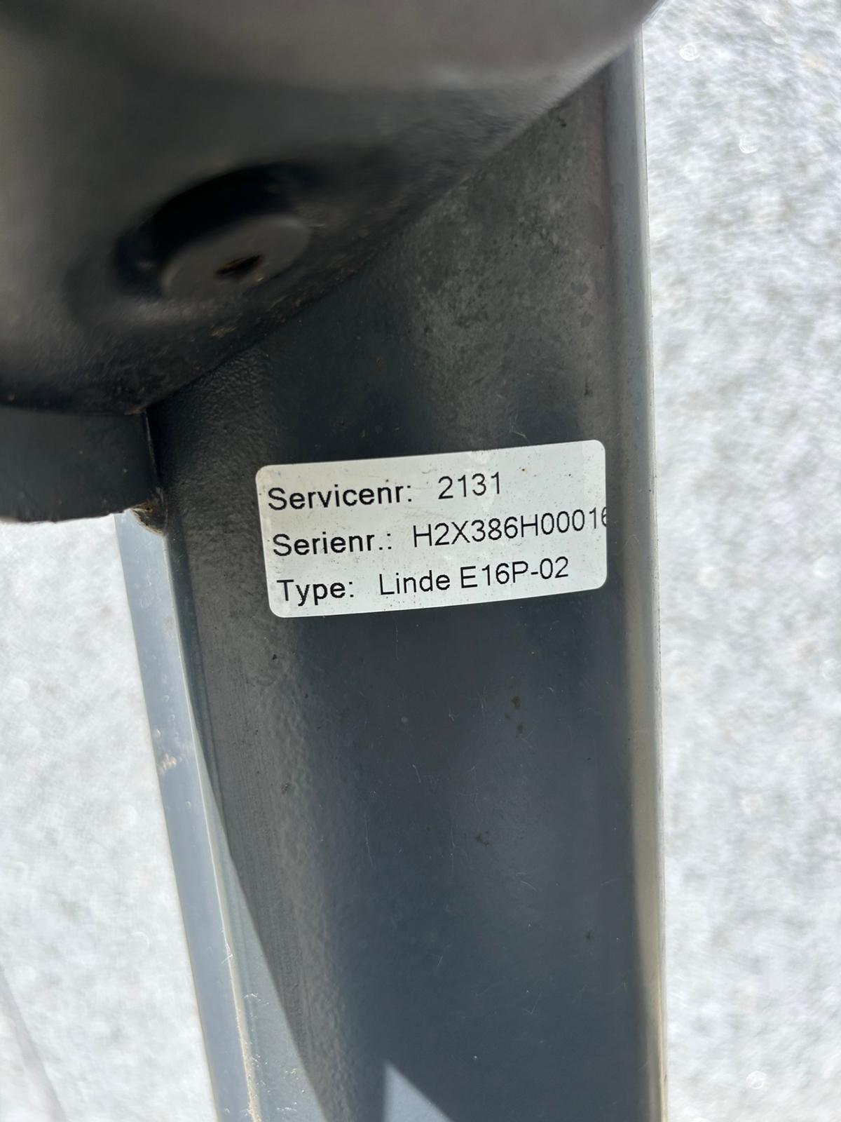 Linde E16P-02 elektrische heftruck 1.600 kg met triplomast – foto 4 van 8