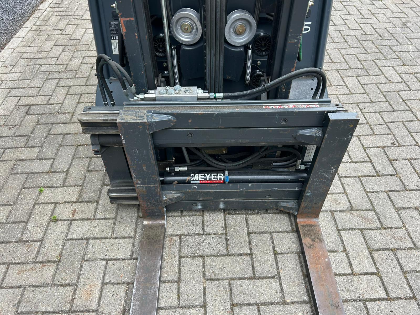 Linde E15-01 elektrische heftruck 1.500 kg uit 2014 – foto 4 van 7