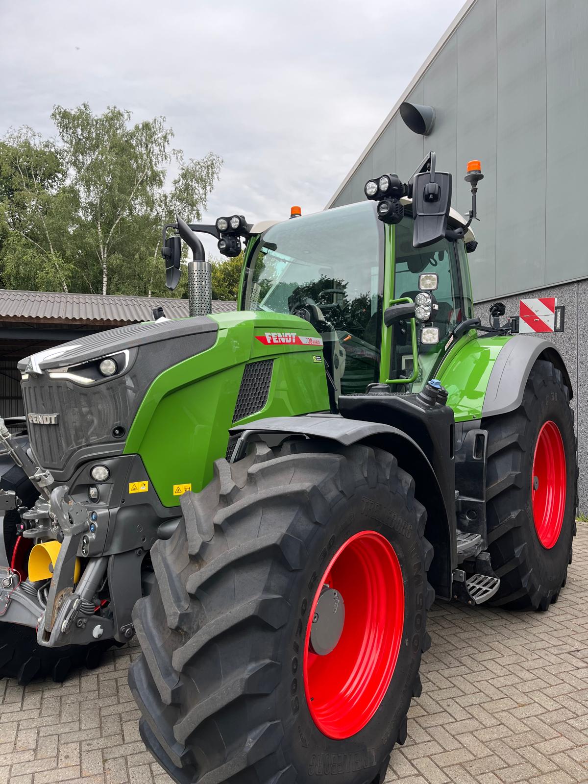 Fendt 728 Gen7 Profi Plus tractor – foto 9 van 9