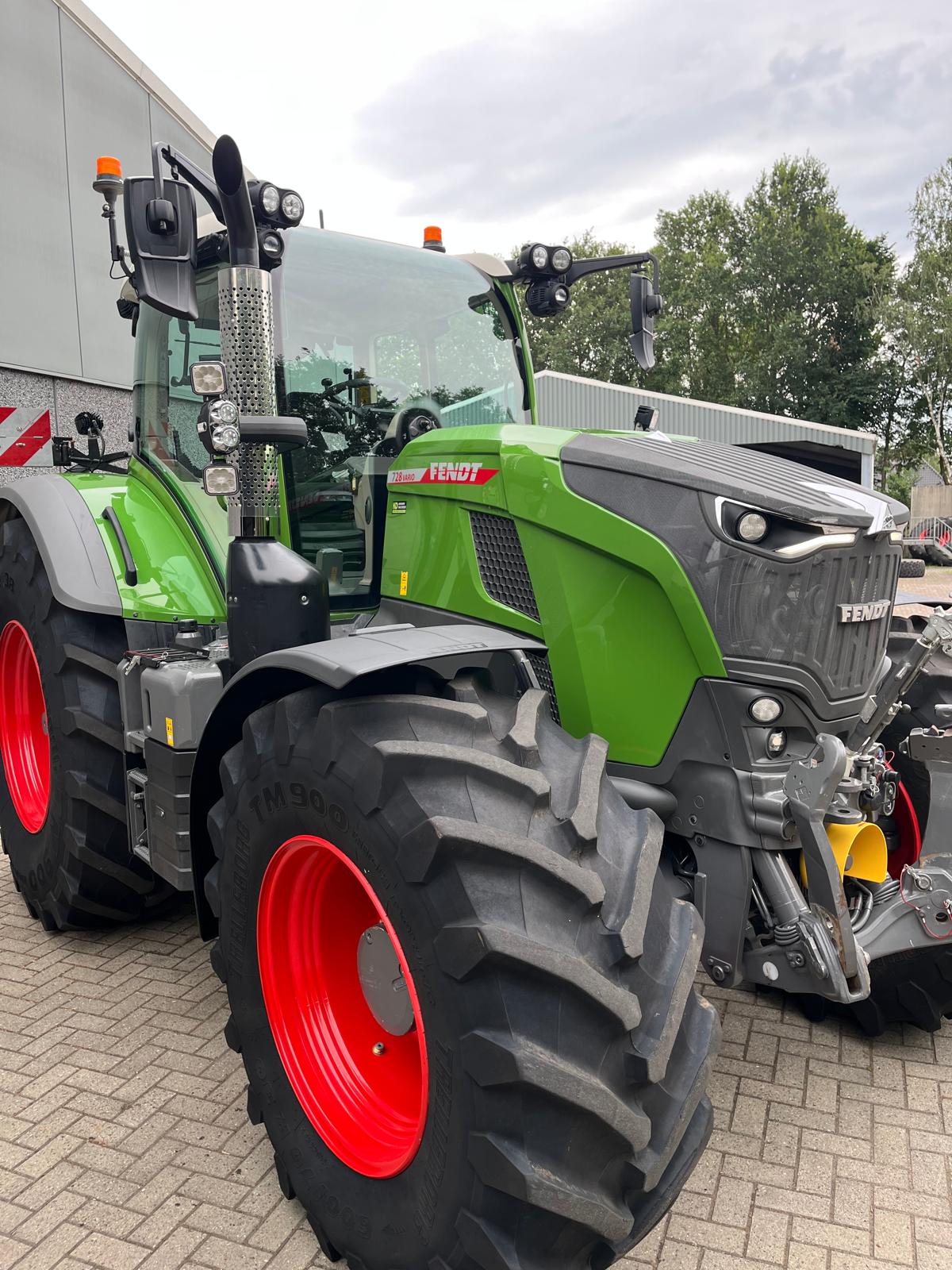 Fendt 728 Gen7 Profi Plus tractor – foto 7 van 9