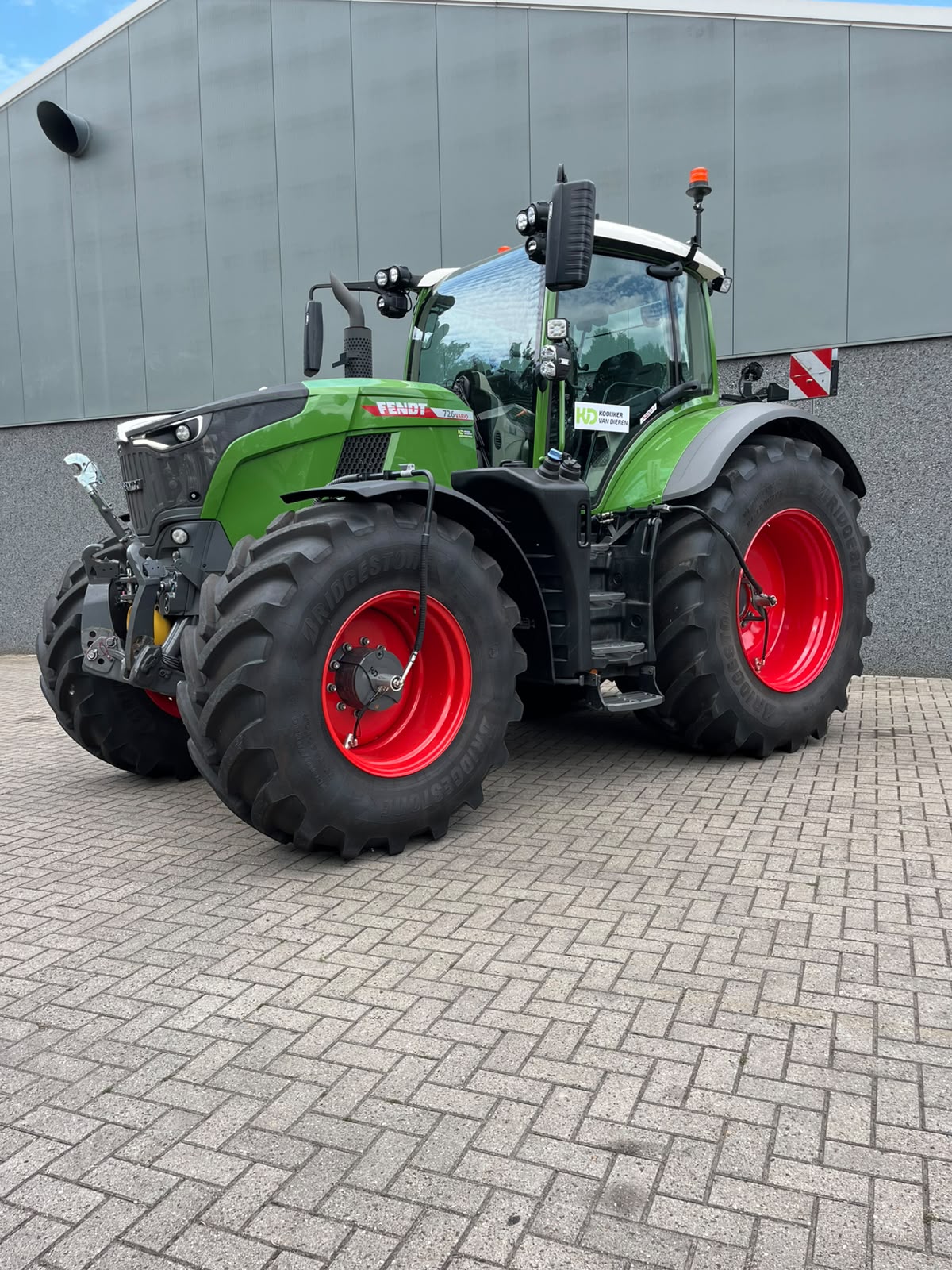Fendt 726 Gen7 Profi Plus tractor – foto 1 van 10