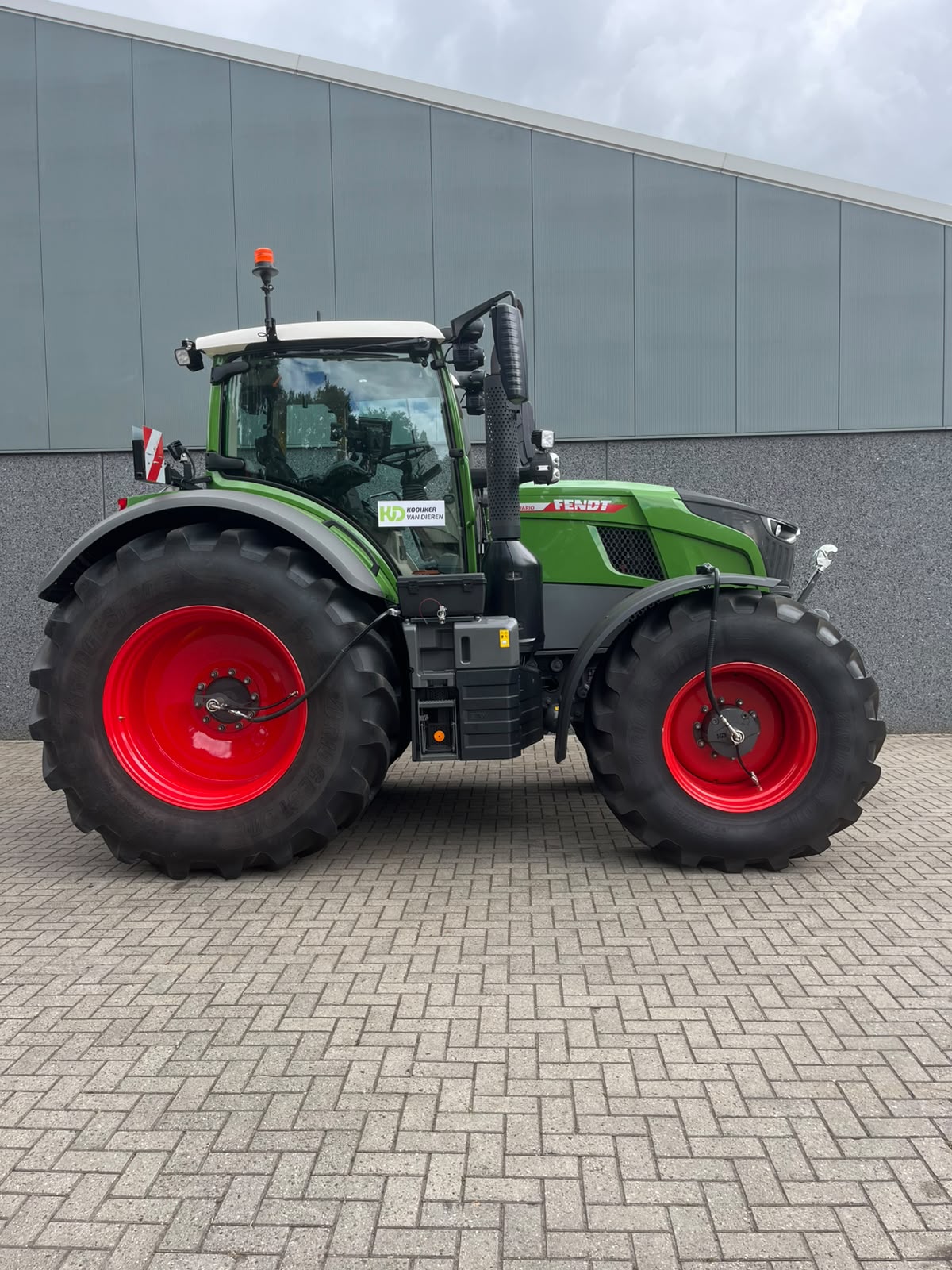 Fendt 726 Gen7 Profi Plus tractor – foto 6 van 10